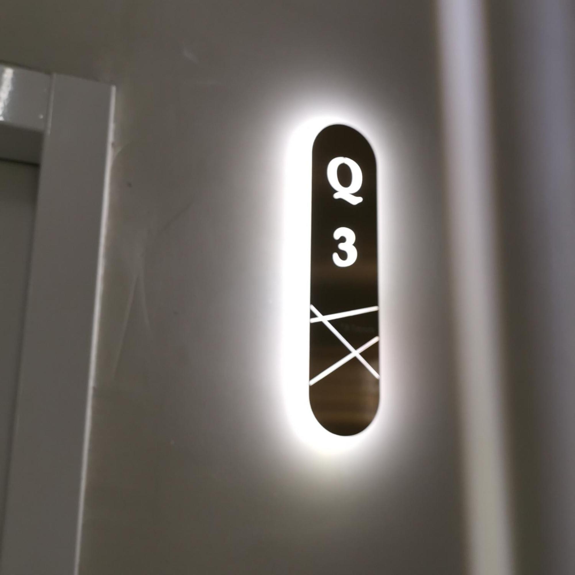 橙舍太空艙 Tw Capsule Hostel Taipei Extérieur photo